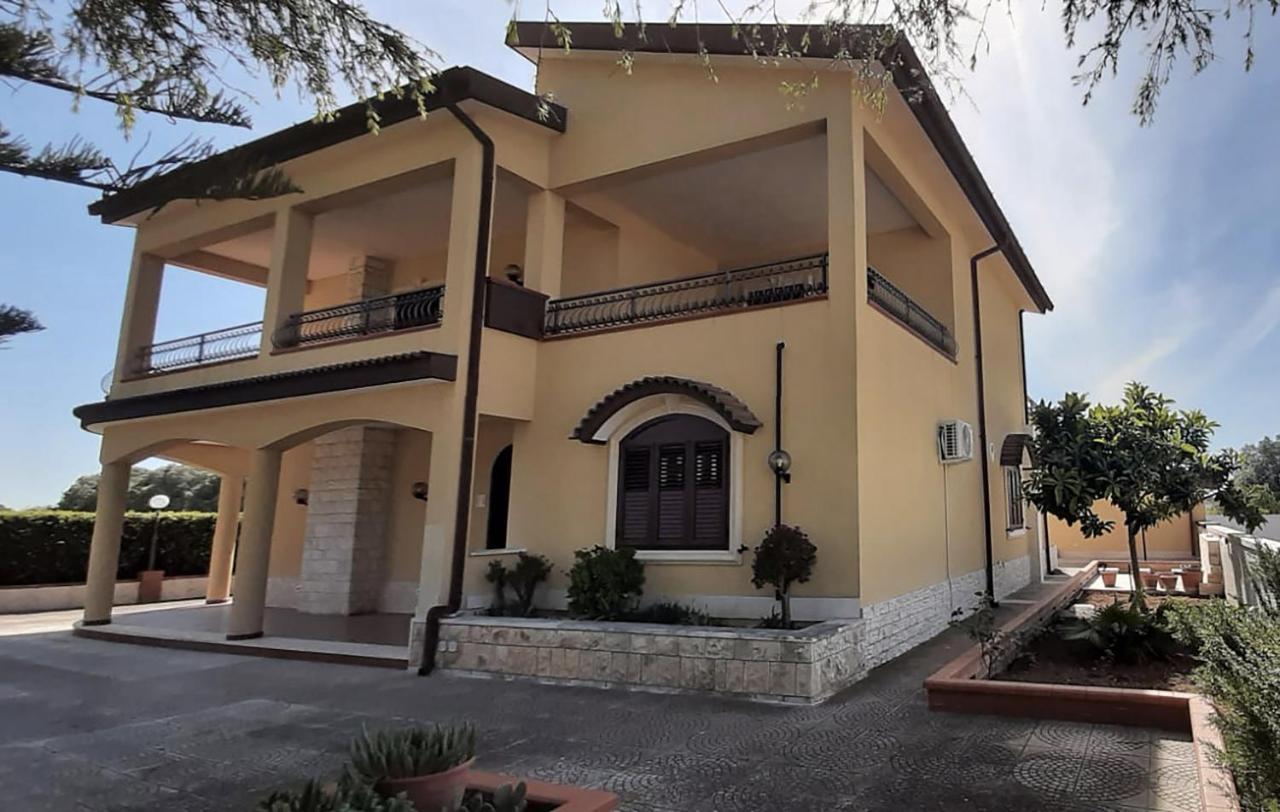 Villa Bice Пульсано Экстерьер фото